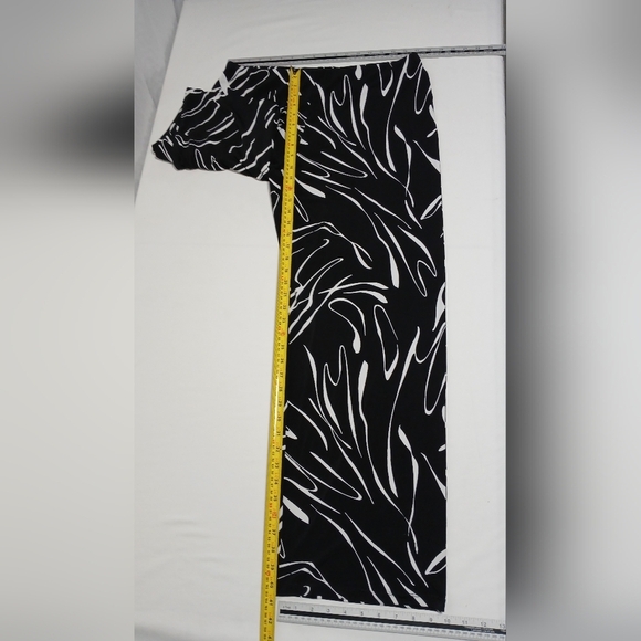 Alfani Wide Leg Pull On Pants. NWT. Size L - Picture 3 of 6